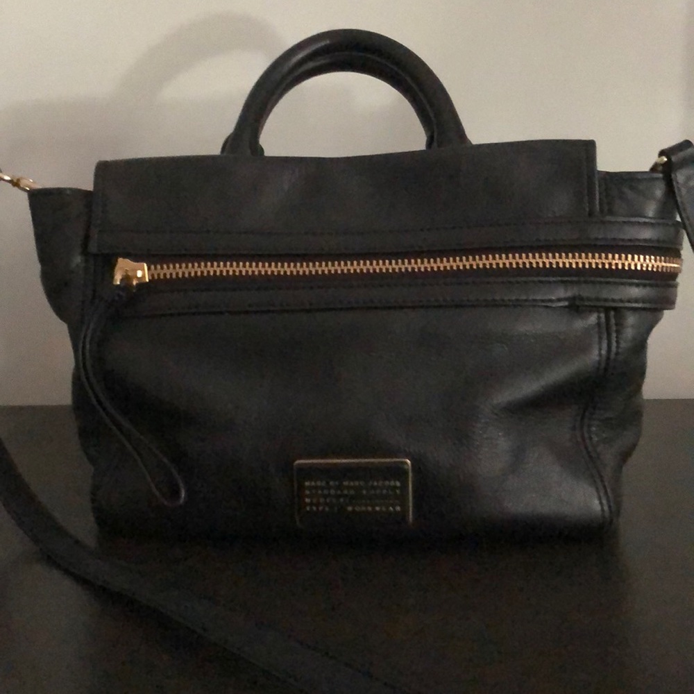 Marc Jacobs black leather bag